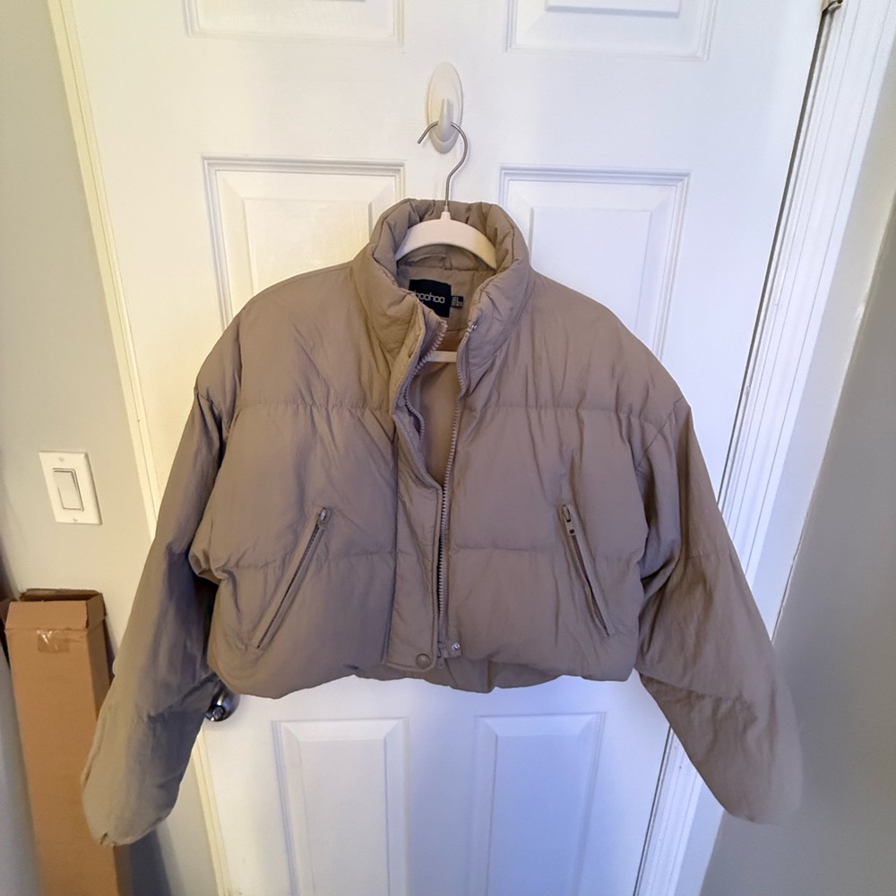 Boohoo crop puffer coat